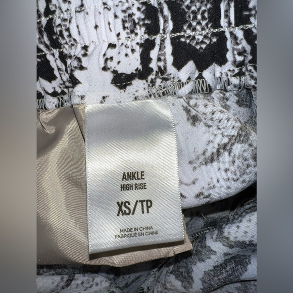 Express High Waisted Snakeskin Print Joggers - Picture 6 of 6